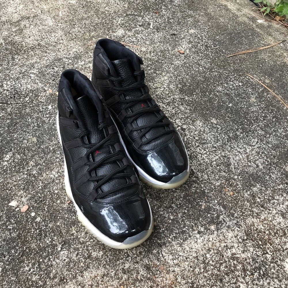 JORDAN 11 72’10